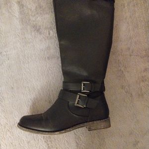 Ladies size 9 boots